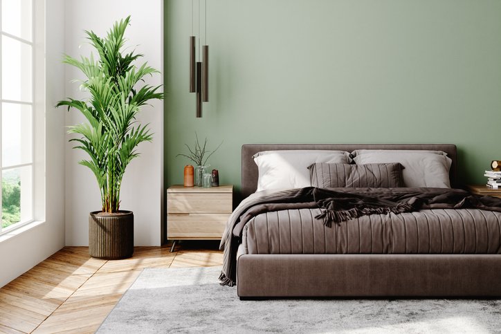 Dormitorio con cama de matrimonio en nuestra comparativa de colchones